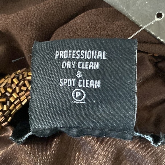 Jkara Beaded Bodice V-Neck Short Sleeve Faux Wrap Gown - Picture 9 of 12